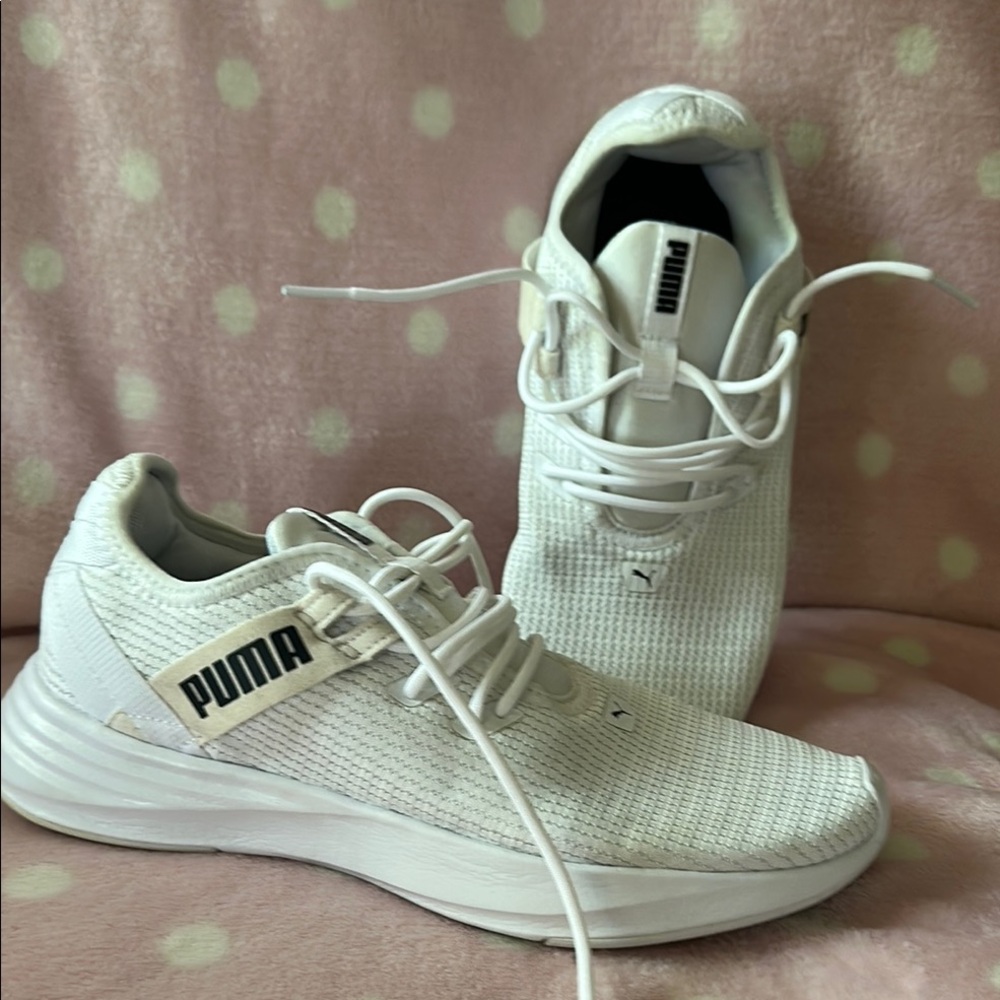 Puma White Mesh Sneakers EUC women's size 6.5